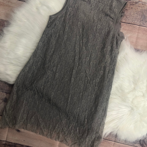 Mystree Grey Lace Tunic Tank - Small - Picture 2 of 3